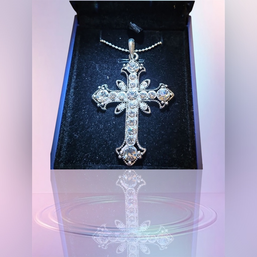 Silver Cross Pendant with Swarovski Crystals